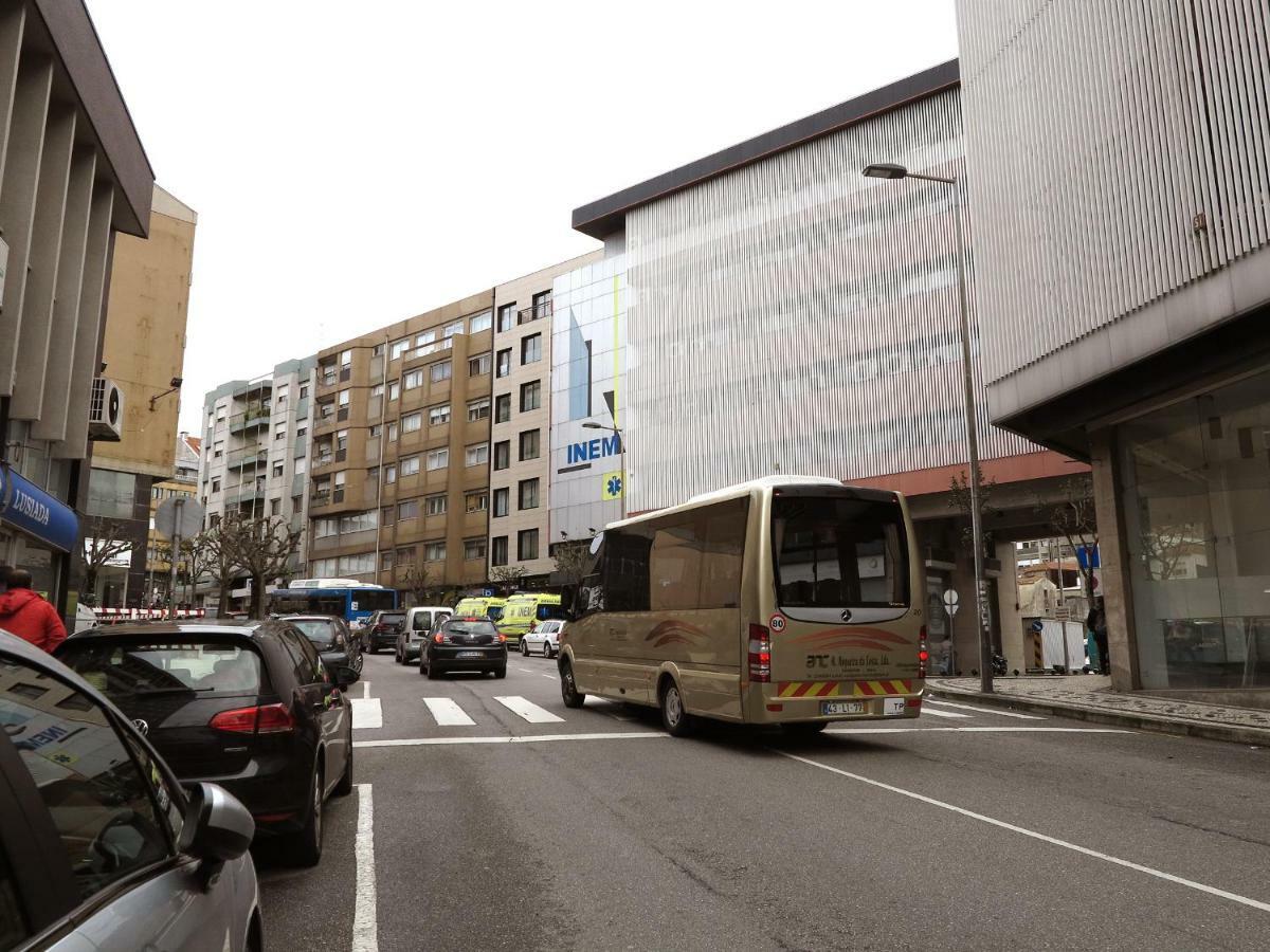 Red Wings Trindade Apartments Porto Eksteriør billede